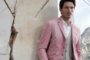 Men’s Coloured Blazers: Outfit Inspiration
