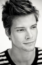 Hunter Parrish