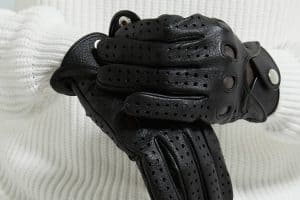 The Best Winter Gloves For Men You Can Buy In 2020